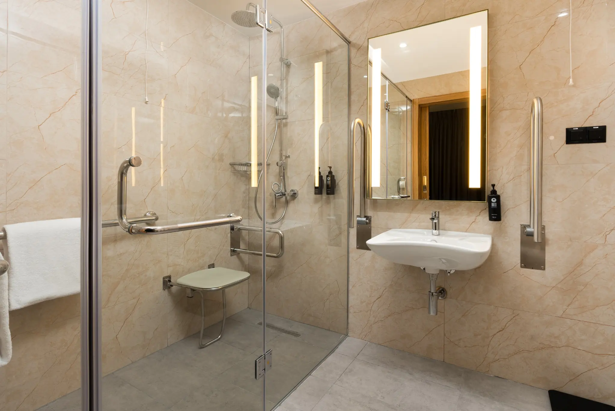 Ramada Encore Tashkent by Wyndham — 03